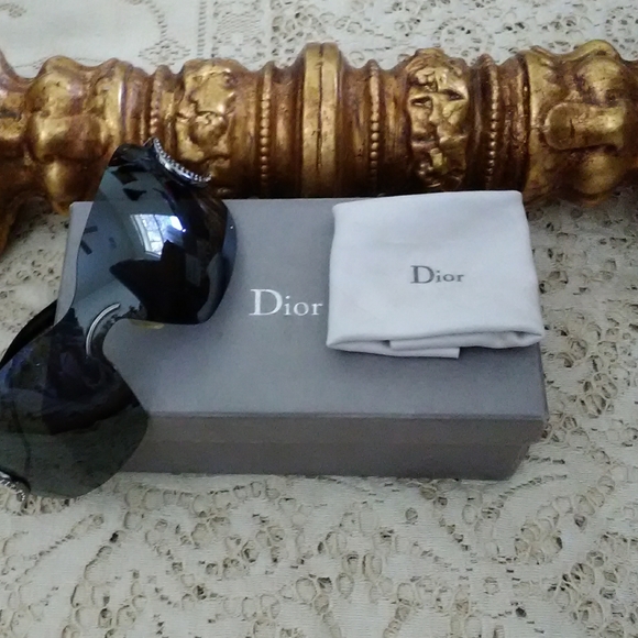 Dior Accessories - Christian Dior Air Speed Sunglasses